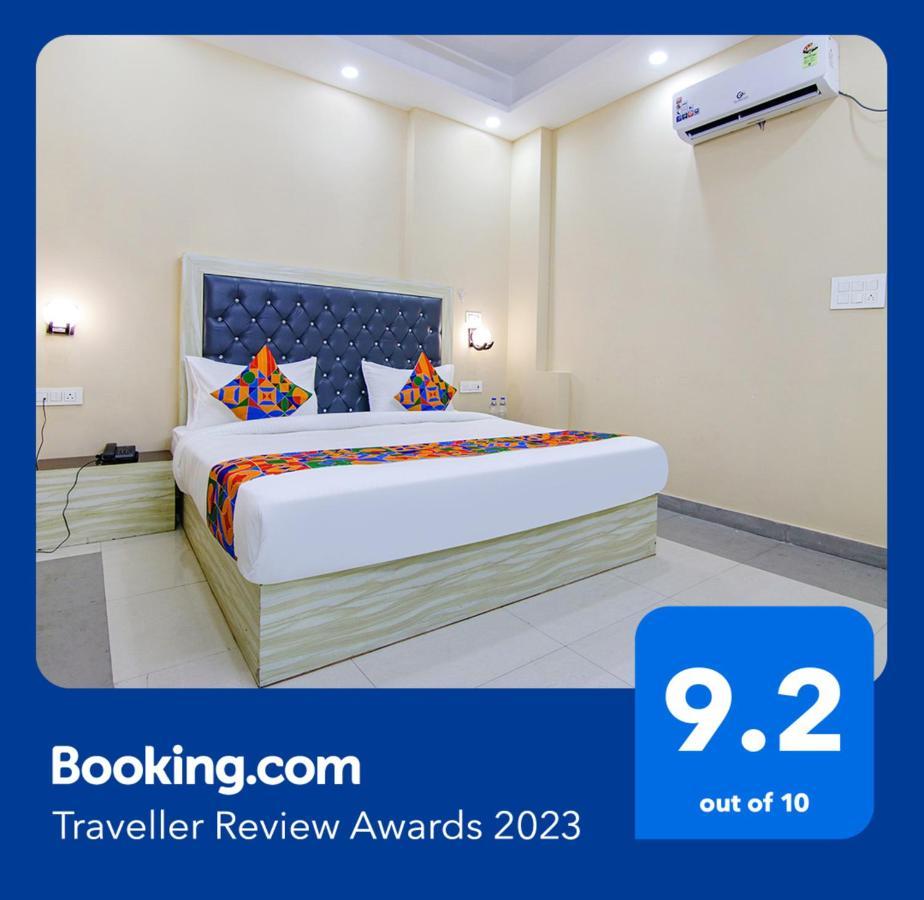Fabhotel Ashok Vihar - Nr North Campus, Delhi University New Delhi Exterior photo